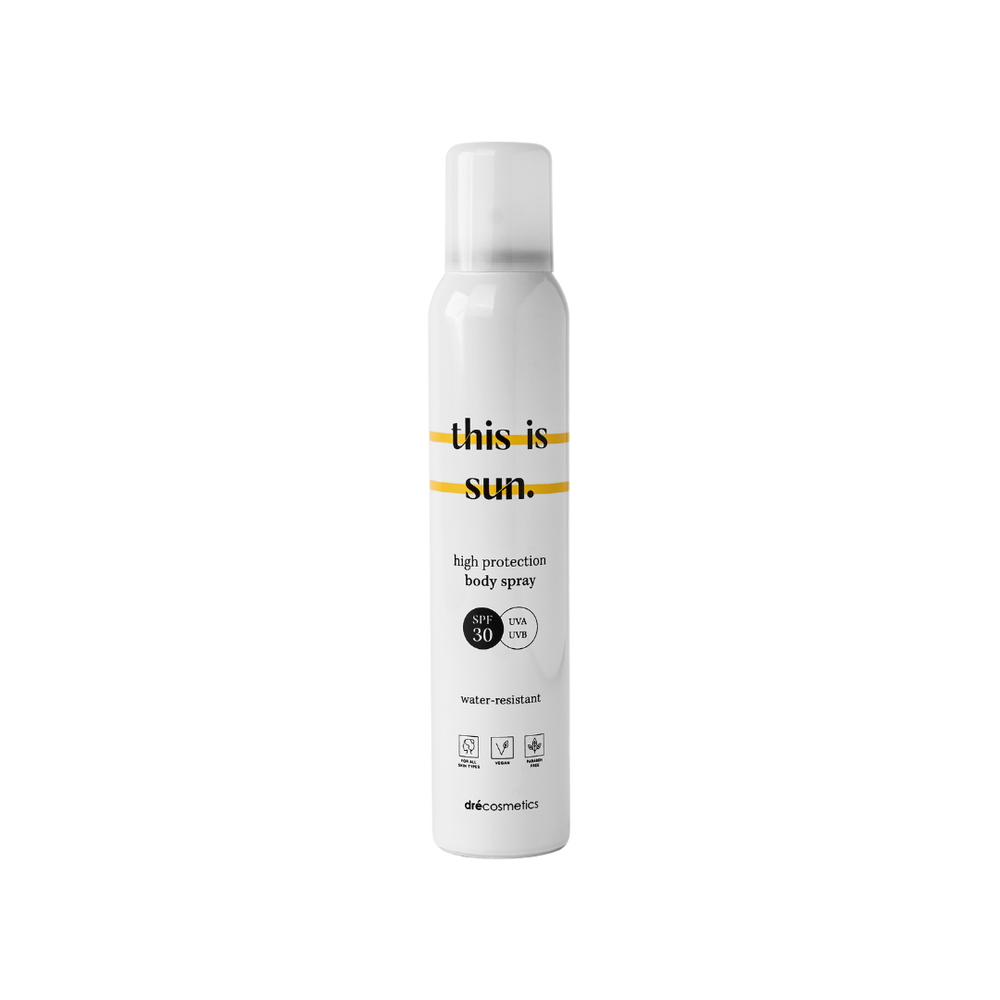 Zonnespray SPF30 voor hoge bescherming, hydraterend met antioxidanten, waterbestendig en gemakkelijk aan te brengen.