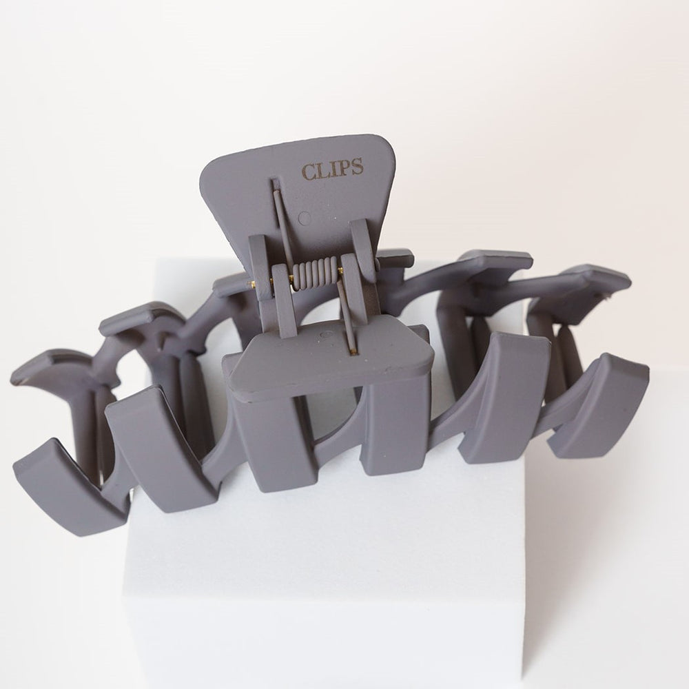 Romy grote zigzag clip grijze